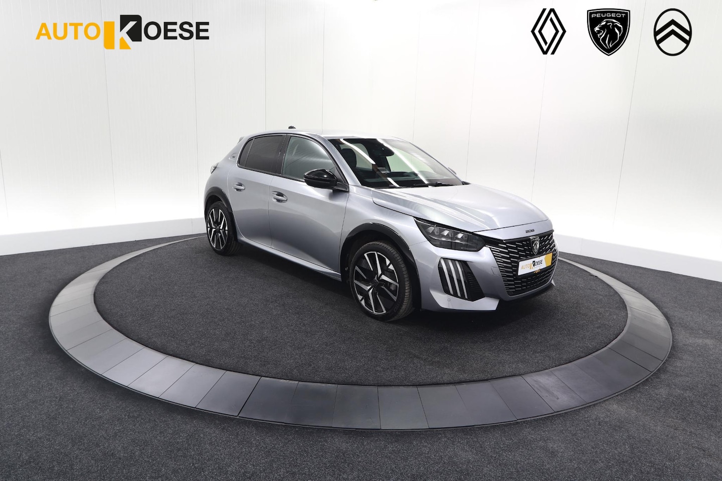 Peugeot 208 - PureTech 100 GT | Camera | Navigatie | Apple Carplay | Parkeersensoren - AutoWereld.nl