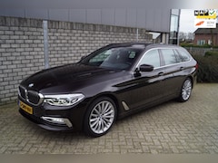 BMW 5-serie Touring - 530i xDrive High Executive Edition Autom Panodak Luxe Leder Luchtvering Navi Camera Clima