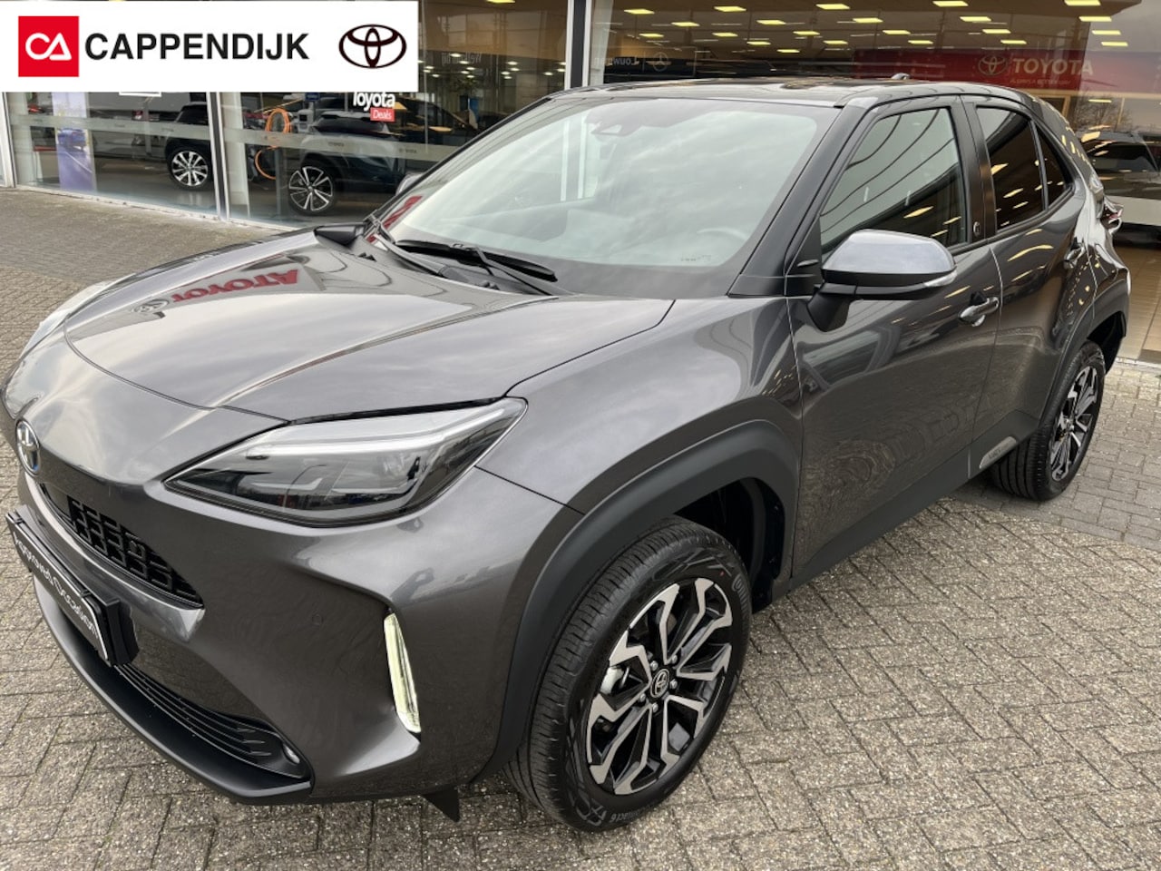 Toyota Yaris Cross - | NET BINNEN | 1.5 Hybrid TEAM D | NAVI | PDC | BSM | WINTERPAKKET - AutoWereld.nl