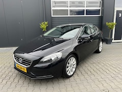 Volvo V40 - 1.6 D2 Momentum