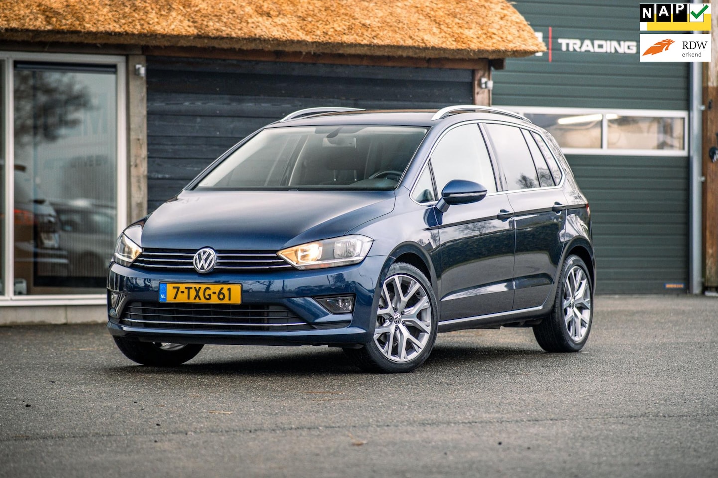 Volkswagen Golf Sportsvan - 1.2 TSI Highline automaat NAP zeer mooi - AutoWereld.nl