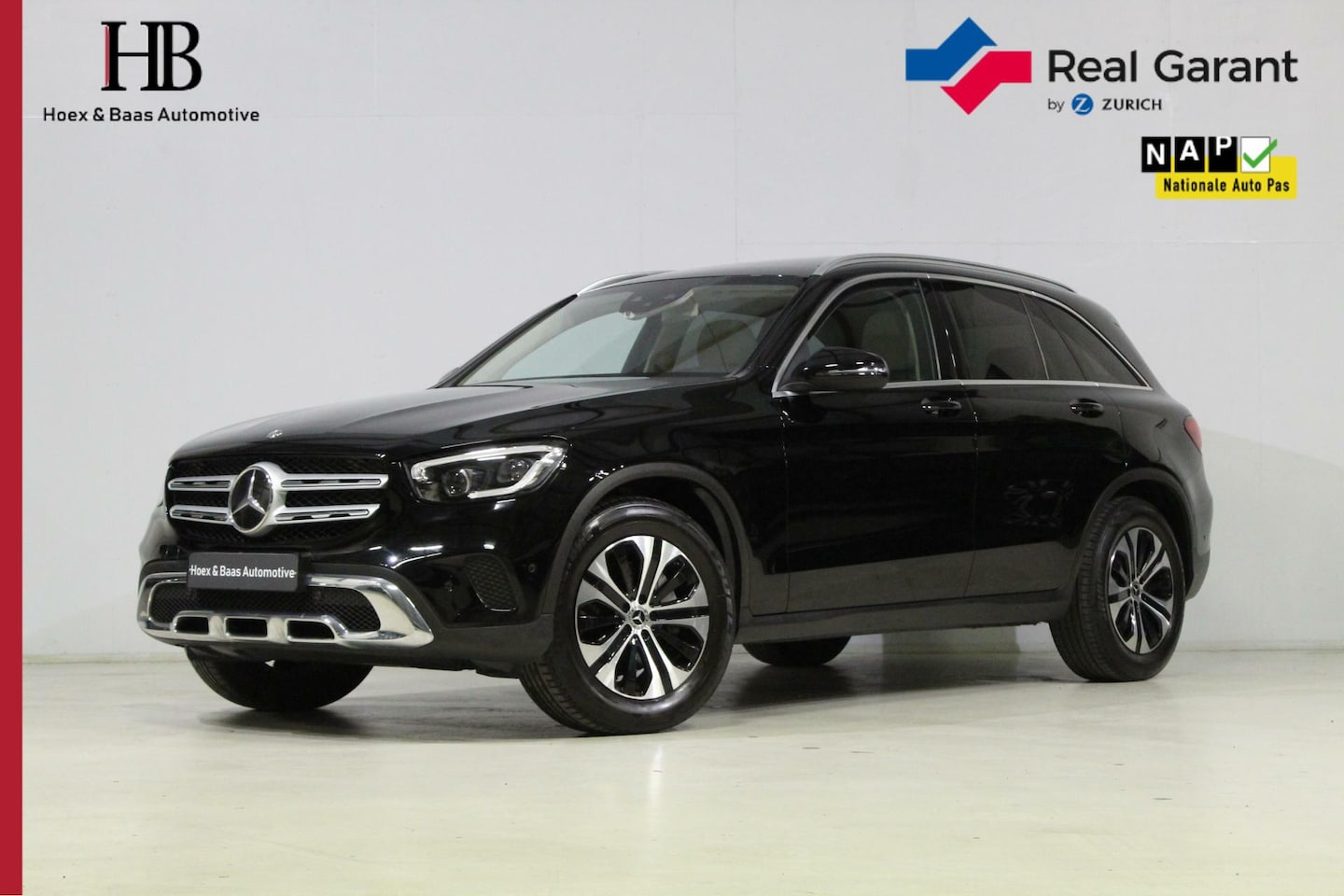 Mercedes-Benz GLC-klasse - 200/Distronic/panoramadak/leder - AutoWereld.nl