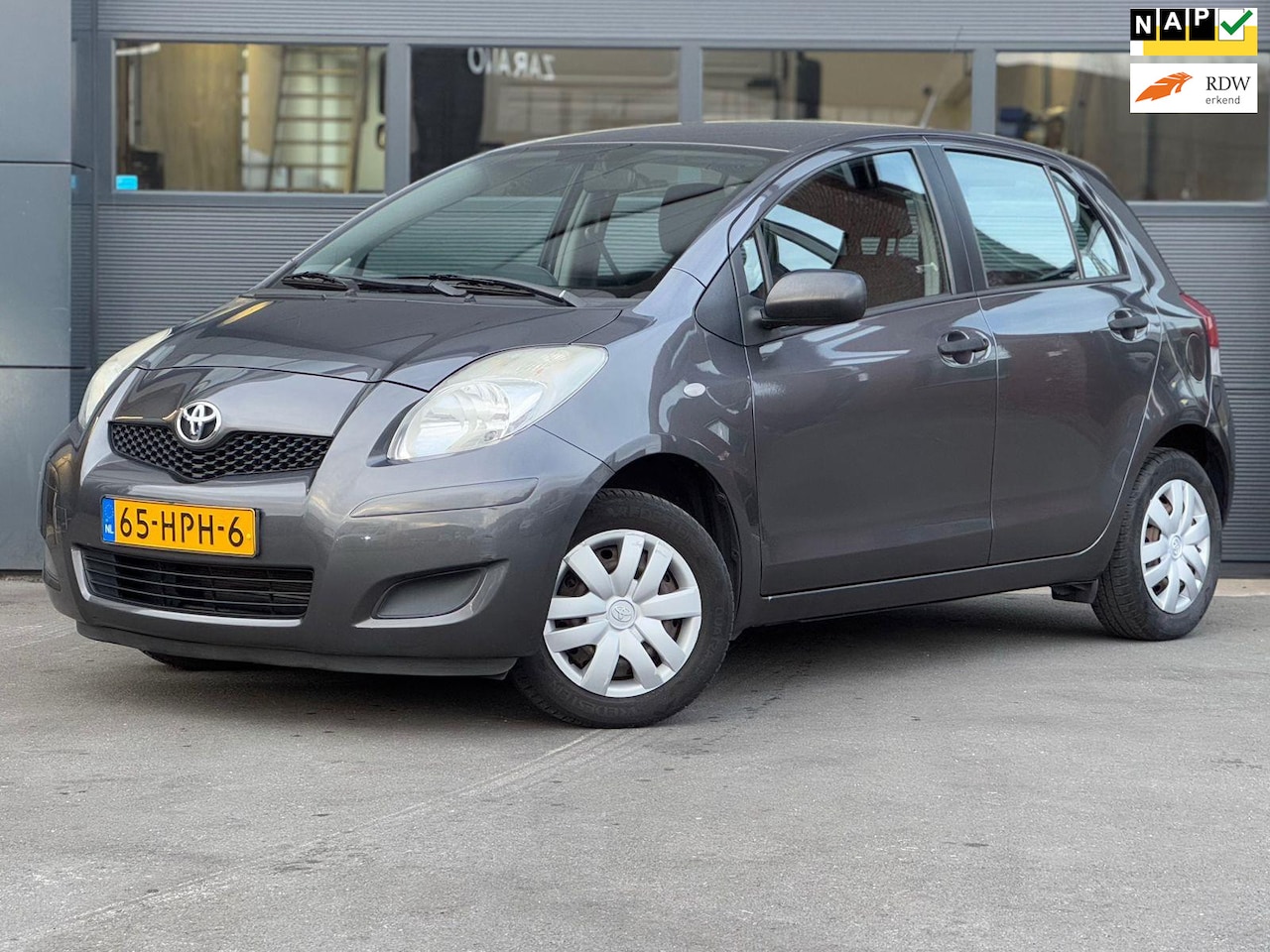 Toyota Yaris - 1.0 VVTi Acces Airco|Nap - AutoWereld.nl