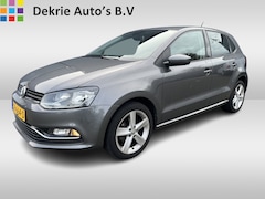 Volkswagen Polo - 1.2 TSI Comfortline Automaat / Navi / Cruise-ctr. / Park distance / Lmv 16" / Apk nieuw