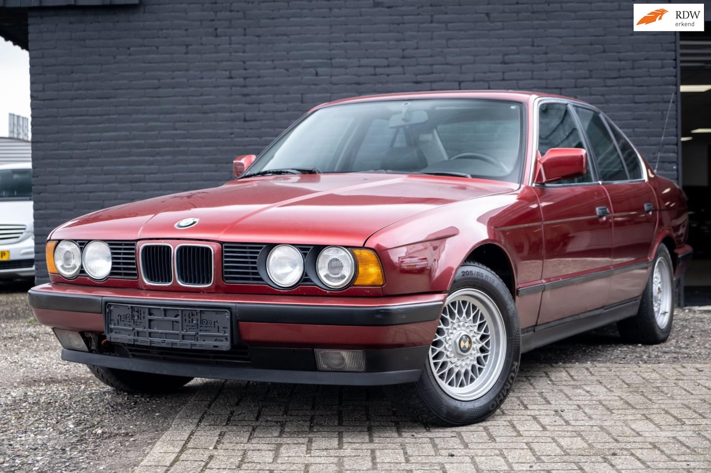 BMW 5-serie - 535i | Airco | Schuifdak | Leder - AutoWereld.nl