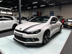 Volkswagen Scirocco - 1.4 TSI 122PK 98DKM Panodak Navi Xenon stuurbediening