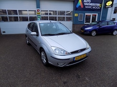 Ford Focus - 1.6-16V Futura