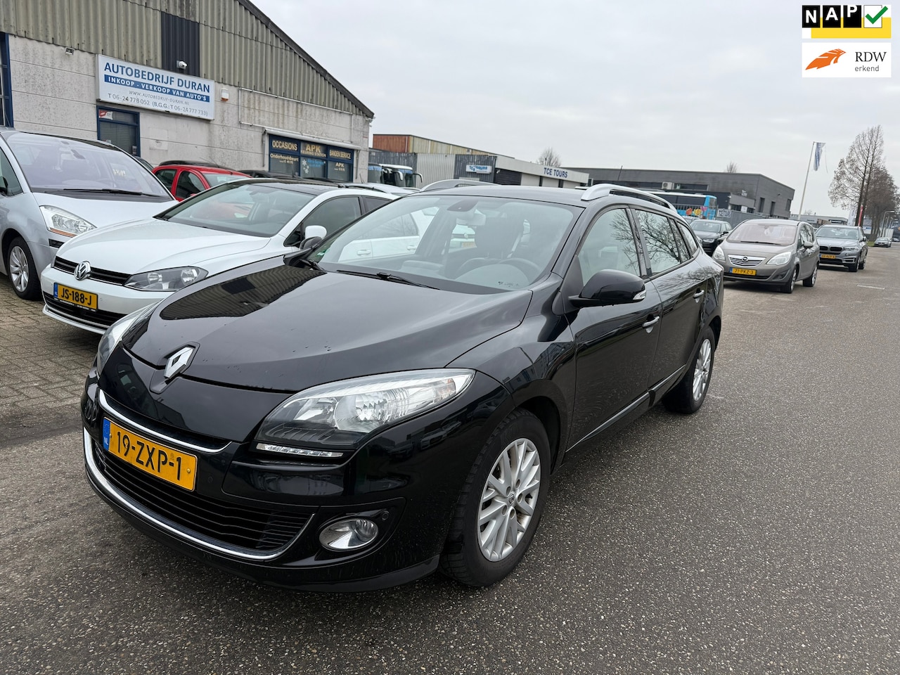 Renault Mégane Estate - 1.5 dCi Bose 81kw Clima! Bj:2013 NAP! - AutoWereld.nl