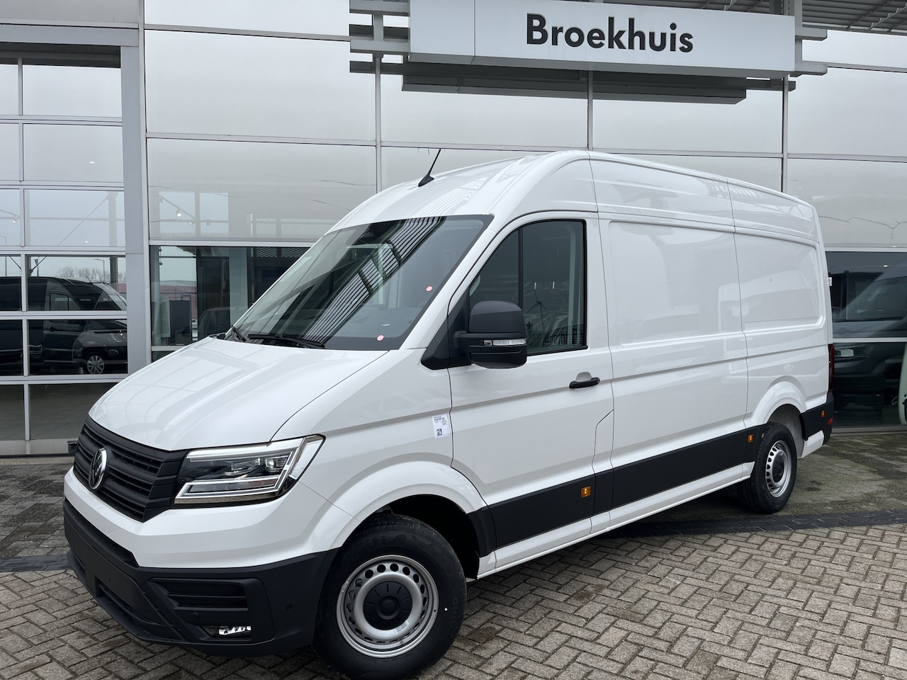 Volkswagen Crafter - BPM VRIJ | Highline | 140PK | Automaat | Digitaal dashboard | Navigatie | Full Led - AutoWereld.nl