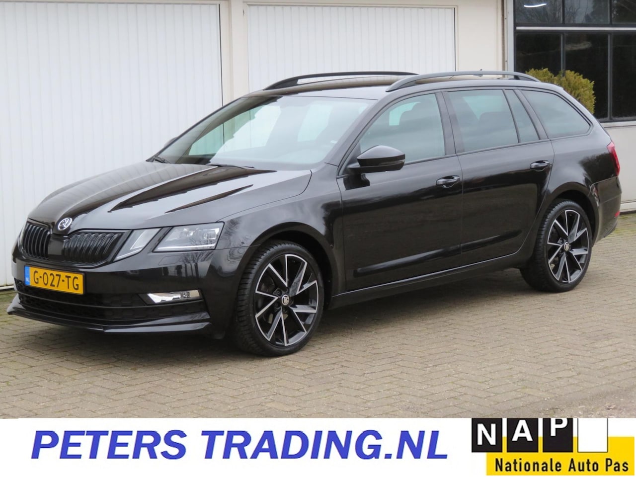 Skoda Octavia Combi - 1.6 TDI AUT. Sport Business 18'LMV-DEALER OH-1e EIGENAAR - AutoWereld.nl