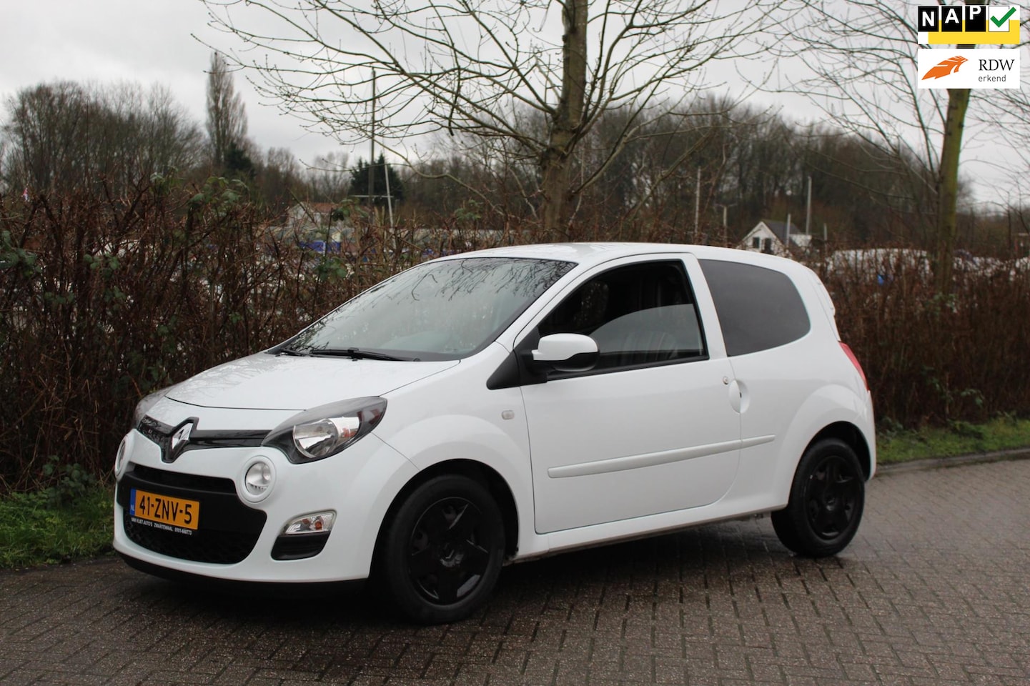 Renault Twingo - 1.2-16V Collection 1.2 16V Collection - AutoWereld.nl