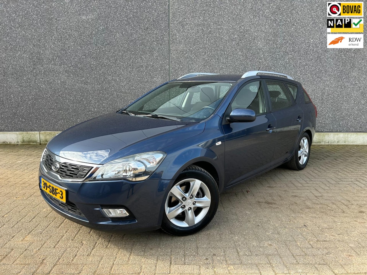 Kia Cee'd Sporty Wagon - 1.4 CVVT Navigator Plus Pack | TREKHAAK | AUX/USB | NAVI | CC | ISOFIX | APK T/M 24-2-2026 - AutoWereld.nl