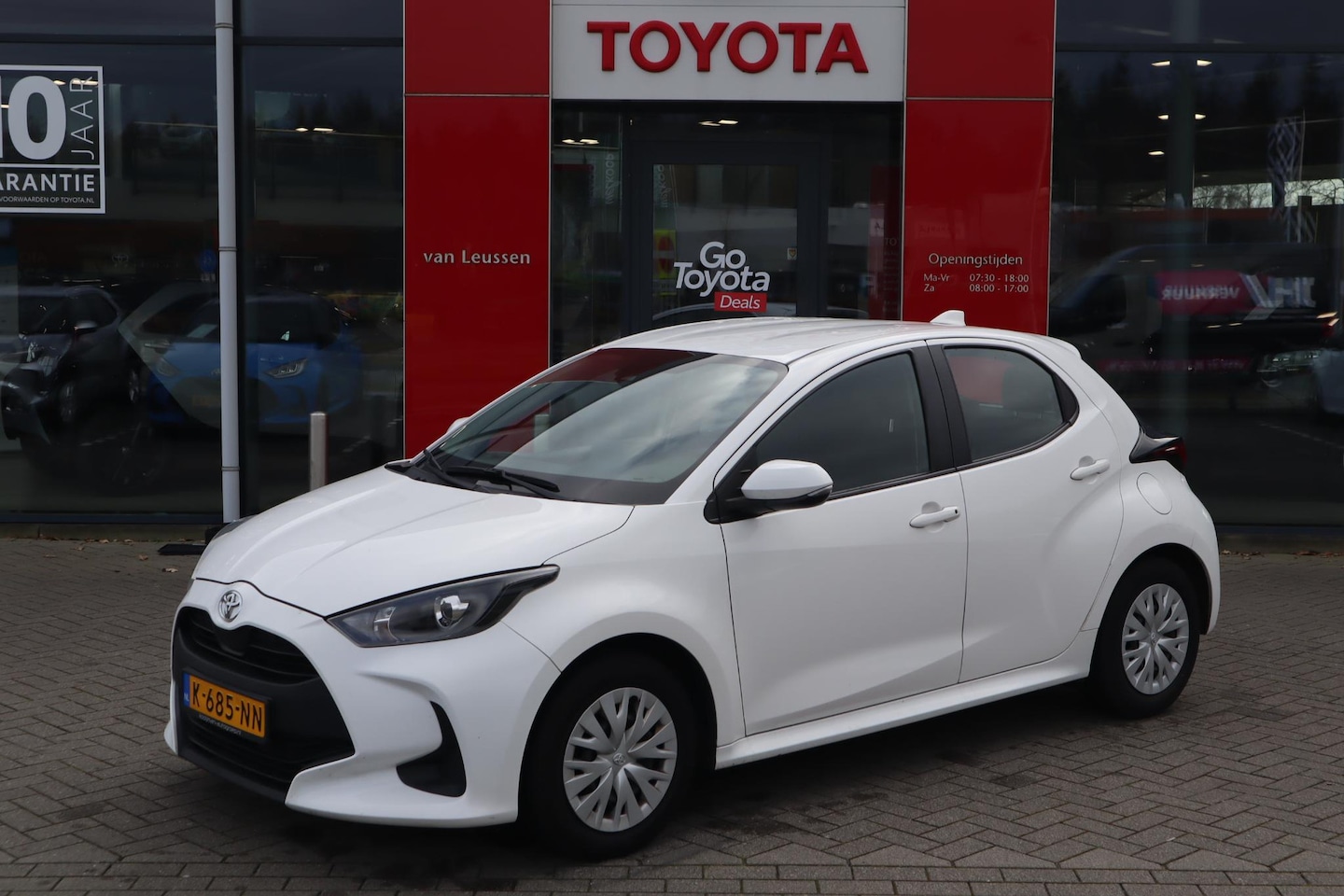 Toyota Yaris - 5-DEURS AIRCO NL-AUTO - AutoWereld.nl