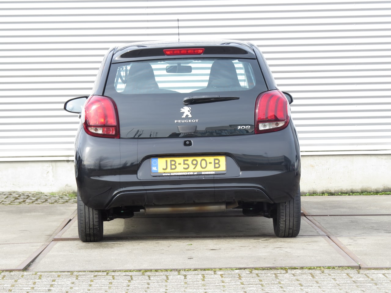 Peugeot 108 - 1.0 e-VTi Blue Lease