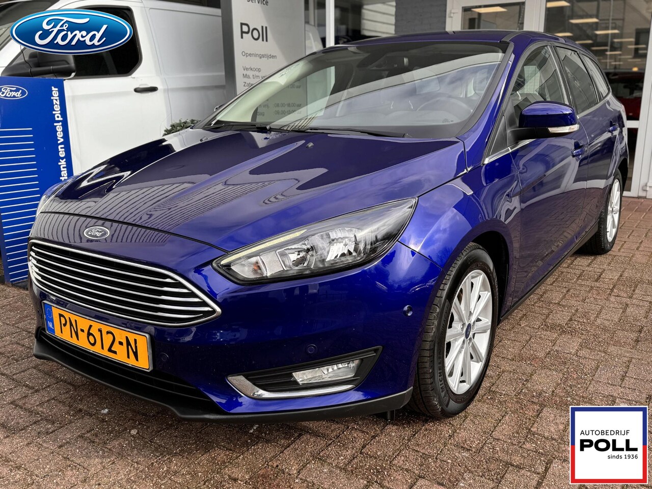 Ford Focus Wagon - 125pk Titanium Navi Parking pack Trekhaak Voorruitverwarming Wagon 1e Eigenaar Dealeronder - AutoWereld.nl