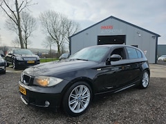 BMW 1-serie - 118i Sport M Pakket LEER NAVI