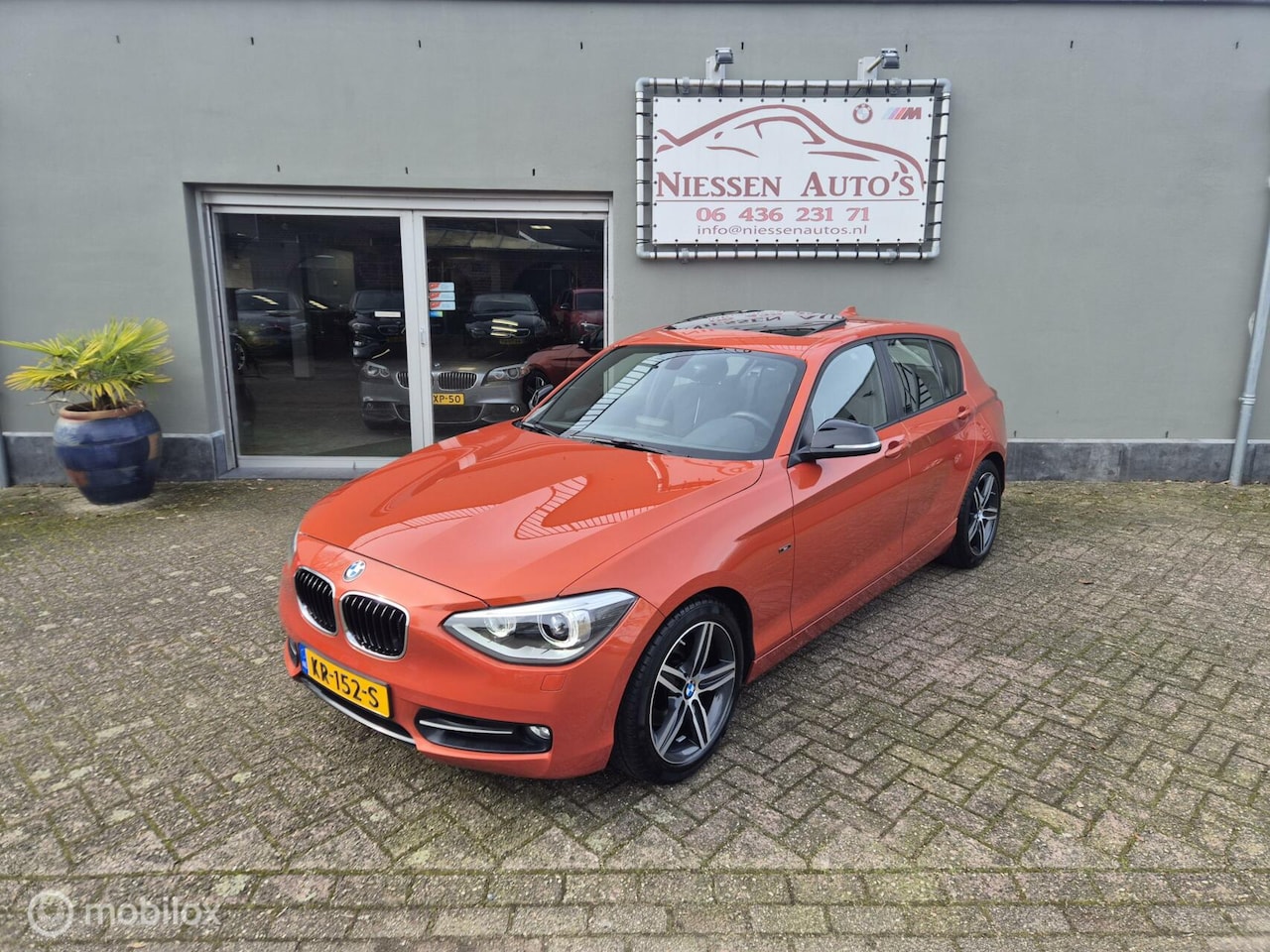 BMW 1-serie - F20 118i Sport Line Navi/Led/Dakje/Nwe ketting - AutoWereld.nl