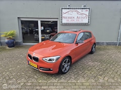 BMW 1-serie - F20 118i Sport Line Navi/Led/Dakje/Nwe ketting