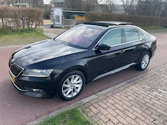 Skoda Superb - 1.4 TSI ACT Style Business