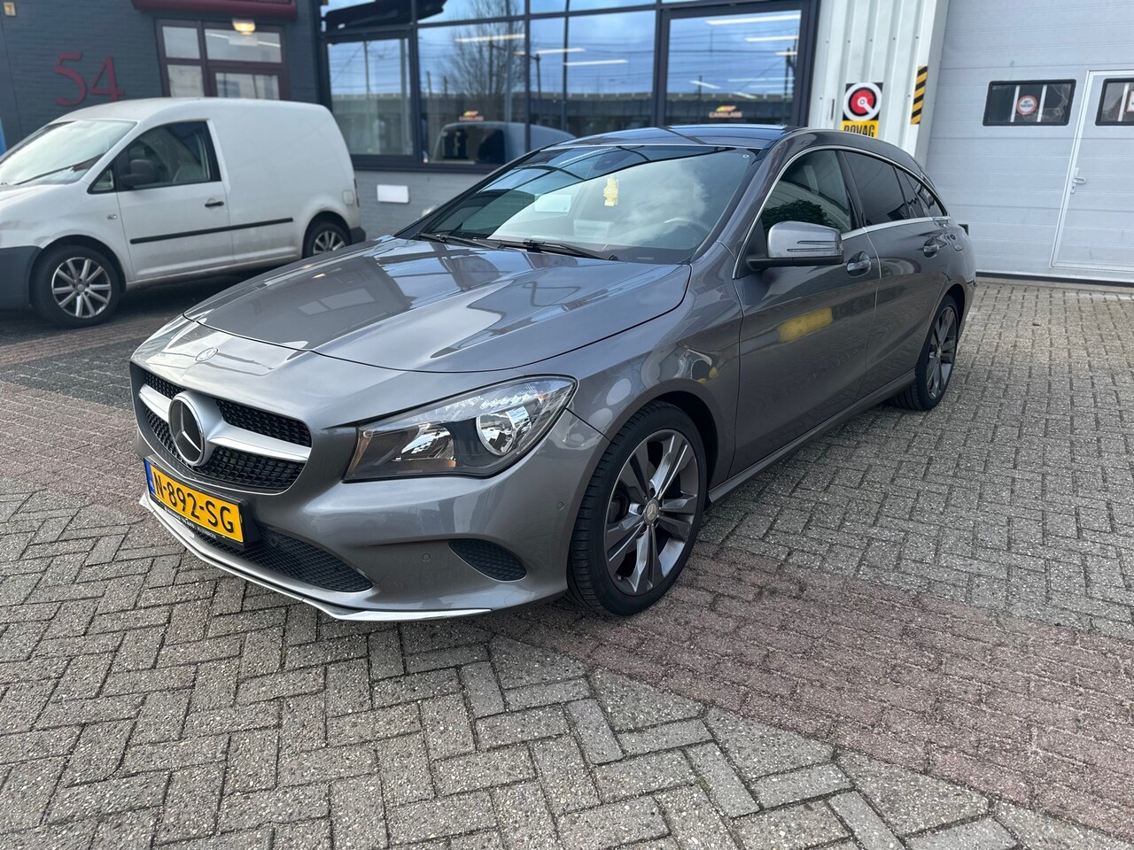 Mercedes-Benz CLA-klasse Shooting Brake - 180 Prestige 180 Prestige - AutoWereld.nl