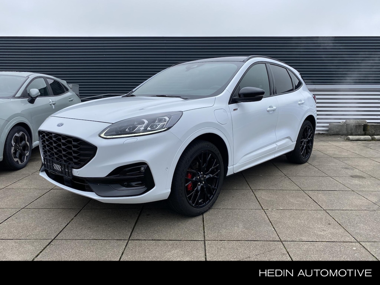 Ford Kuga - 2.5 PHEV ST-Line X | Black Pack - AutoWereld.nl