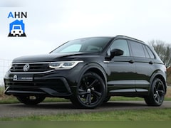 Volkswagen Tiguan - 1.5 TSI / 2x R-Line / Black Style / Virtual Cockpit / Camera / Matrix LED / Trekhaak / 19"