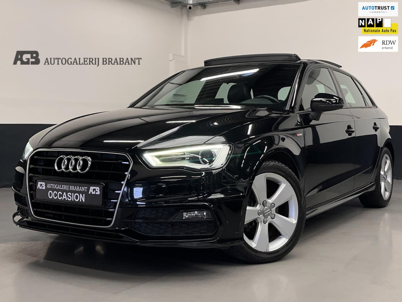 Audi A3 Sportback - 1.4 TFSI S- Line Pano/Automaat/XenonLed/PDC - AutoWereld.nl