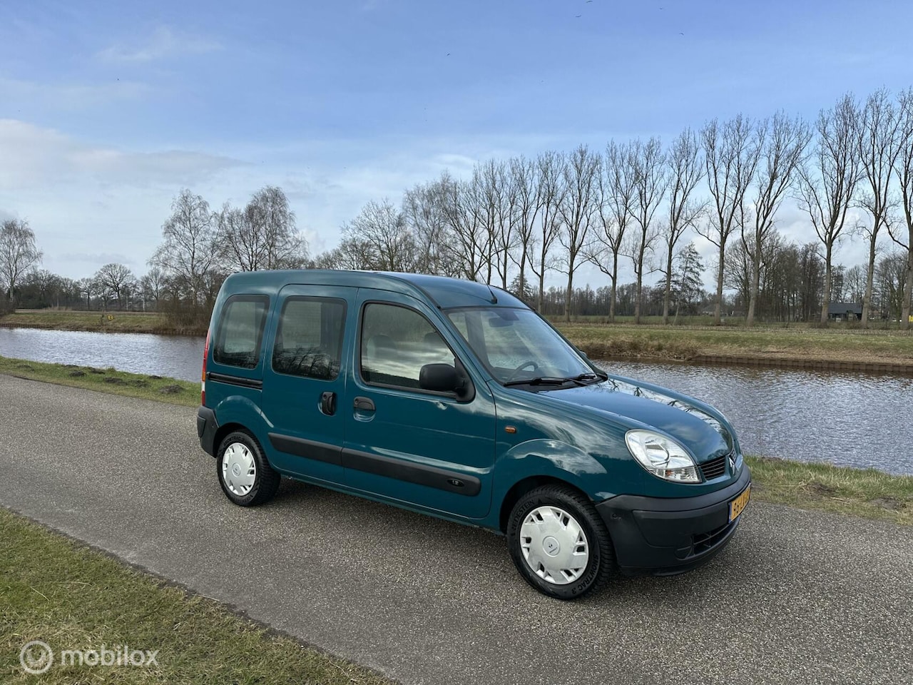 Renault Kangoo - combi 1.2 Authentique invalide auto - AutoWereld.nl