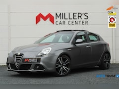 Alfa Romeo Giulietta - 1.4 Turbo SPORT PANORAMA NAVI PDC AUT