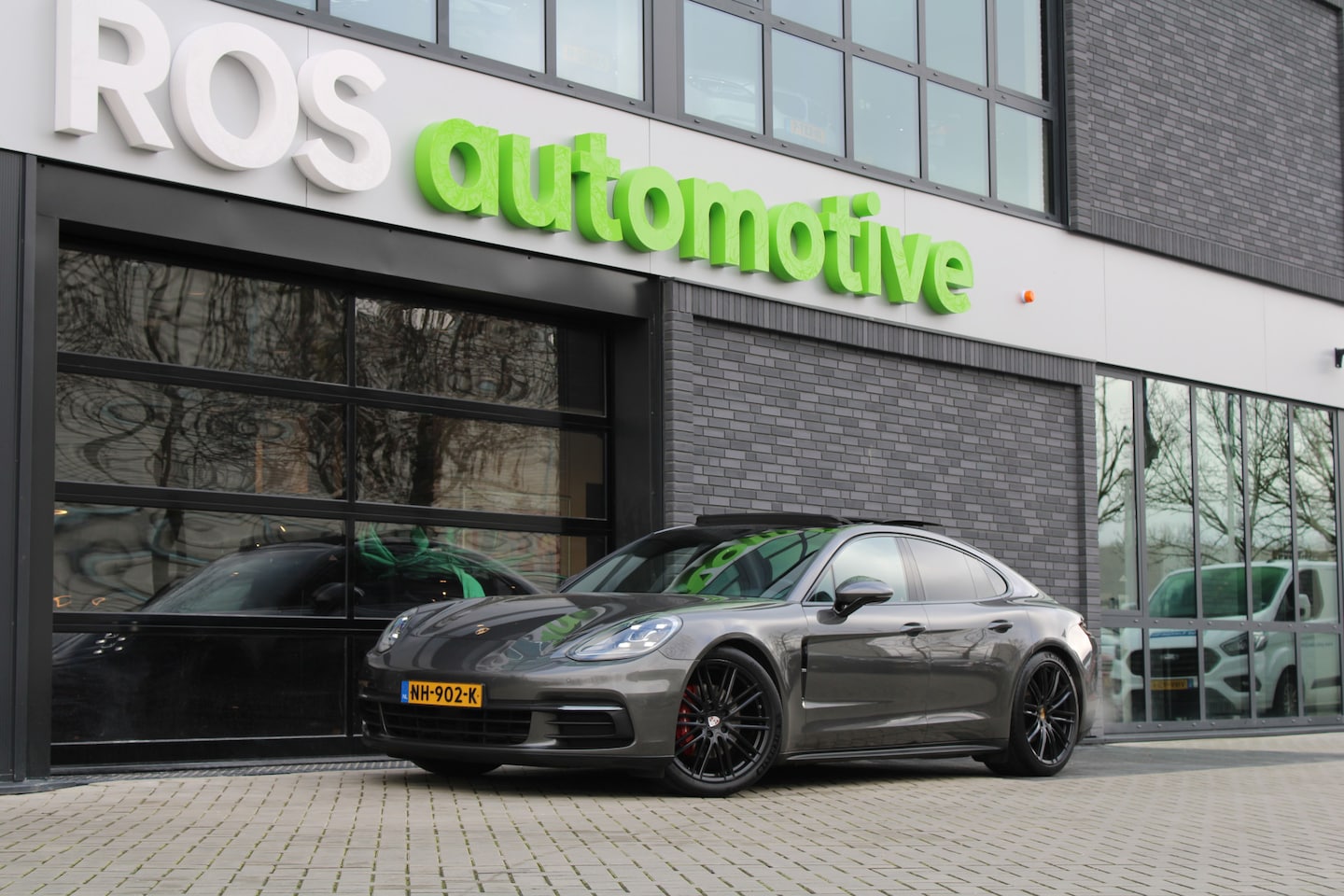 Porsche Panamera - 3.0 4 3.0 4 - AutoWereld.nl