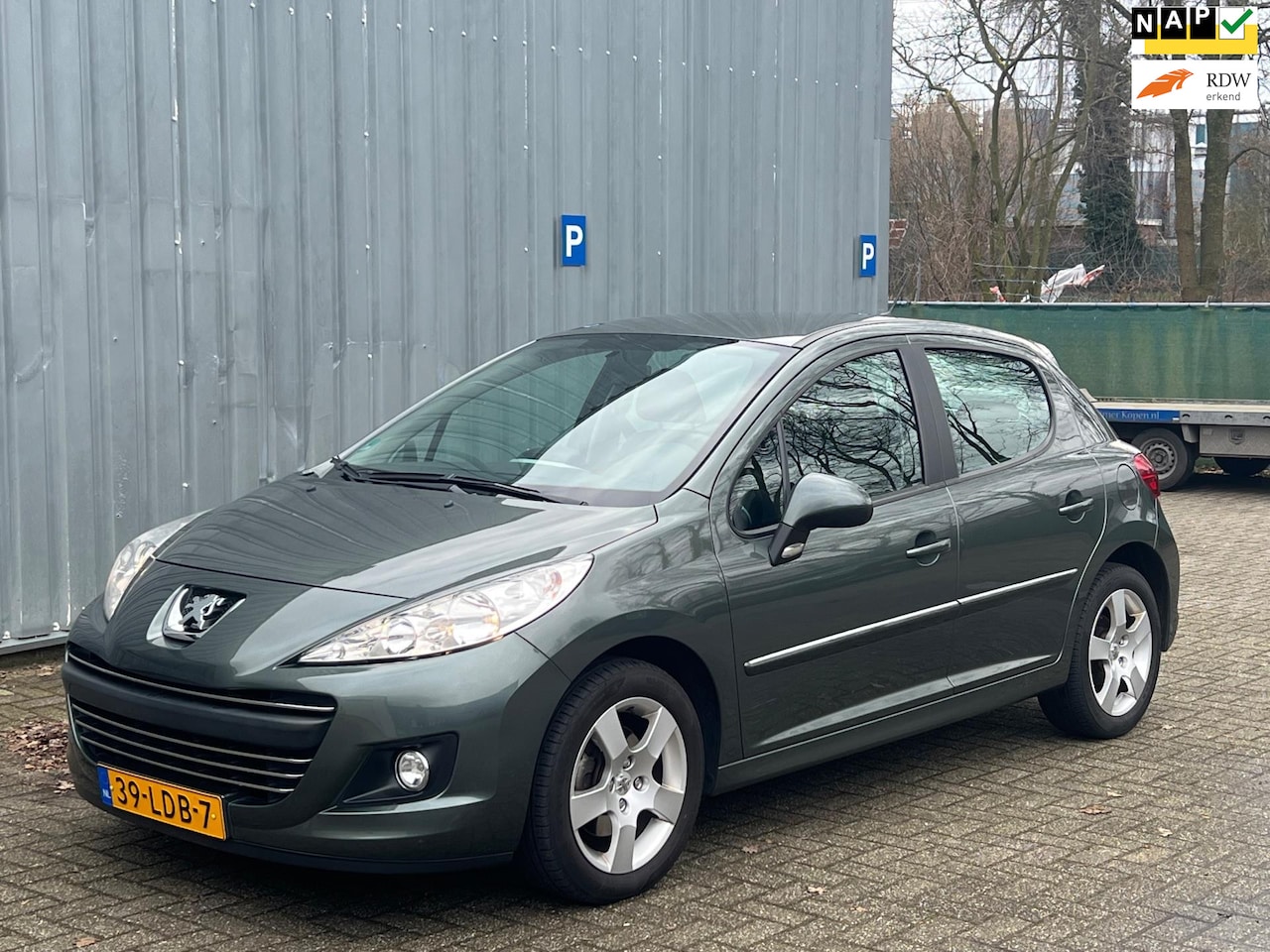 Peugeot 207 - 1.6 VTi 5drs / Navi / 1ste EIG / Nette staat! - AutoWereld.nl