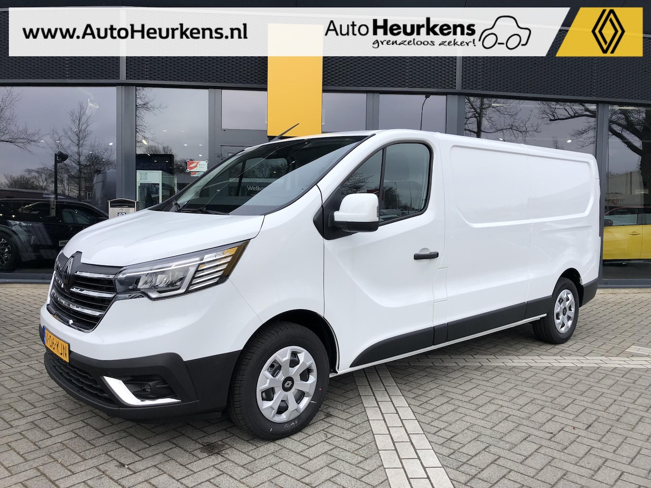 Renault Trafic - 2.0 Blue dC1 150 EDC T30 L2H1 Advance ** BPM-VRIJ ** & Direct leverbaar [ € 19.470,- voord - AutoWereld.nl