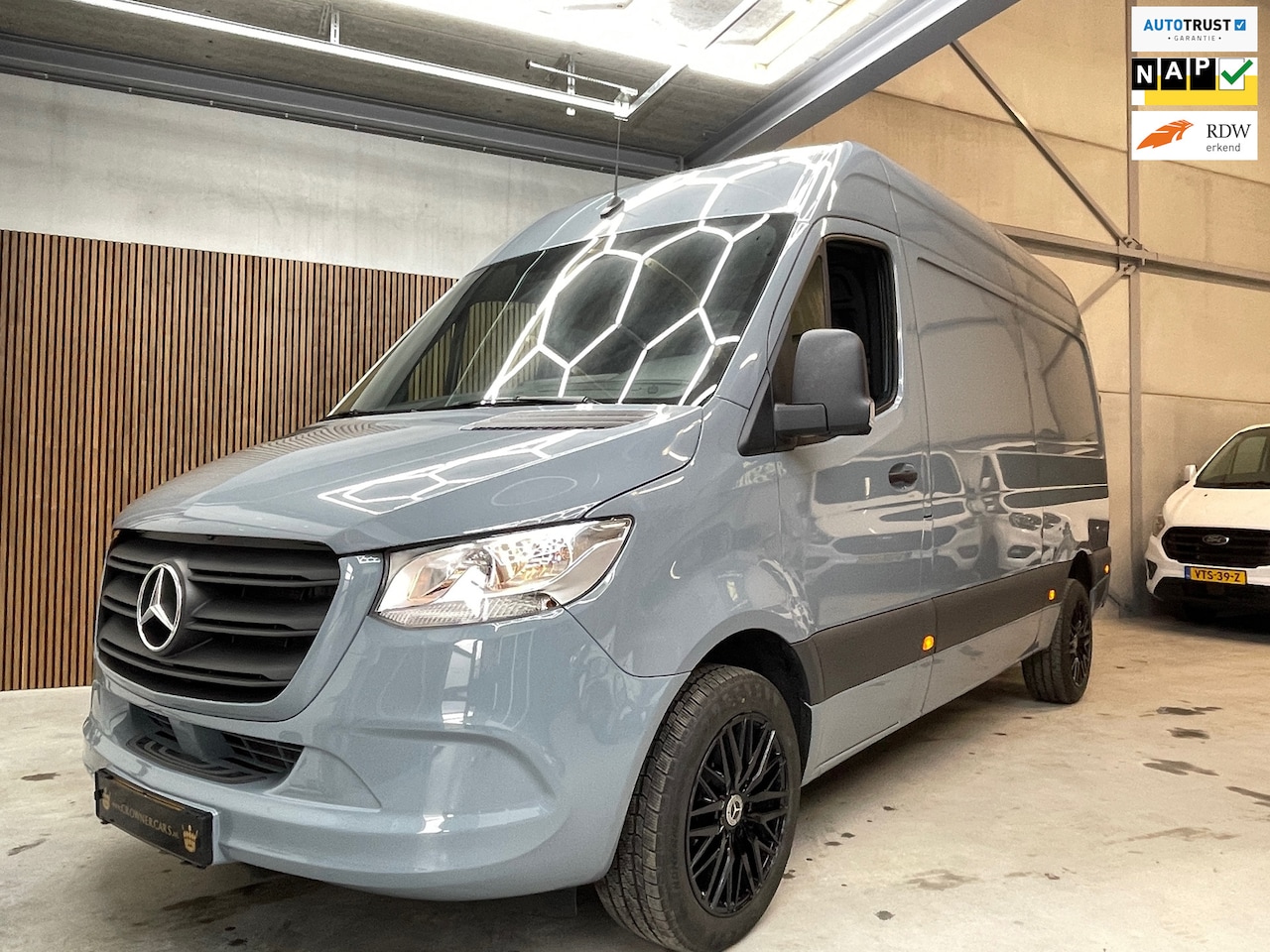 Mercedes-Benz Sprinter - 317 1.9 CDI L2H2 RWD Automaat 3500kg trekgewicht. - AutoWereld.nl