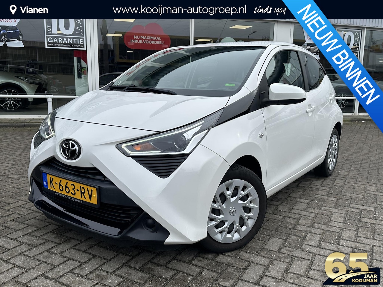 Toyota Aygo - 1.0 VVT-i x-play 1.0 VVT-i x-play - AutoWereld.nl