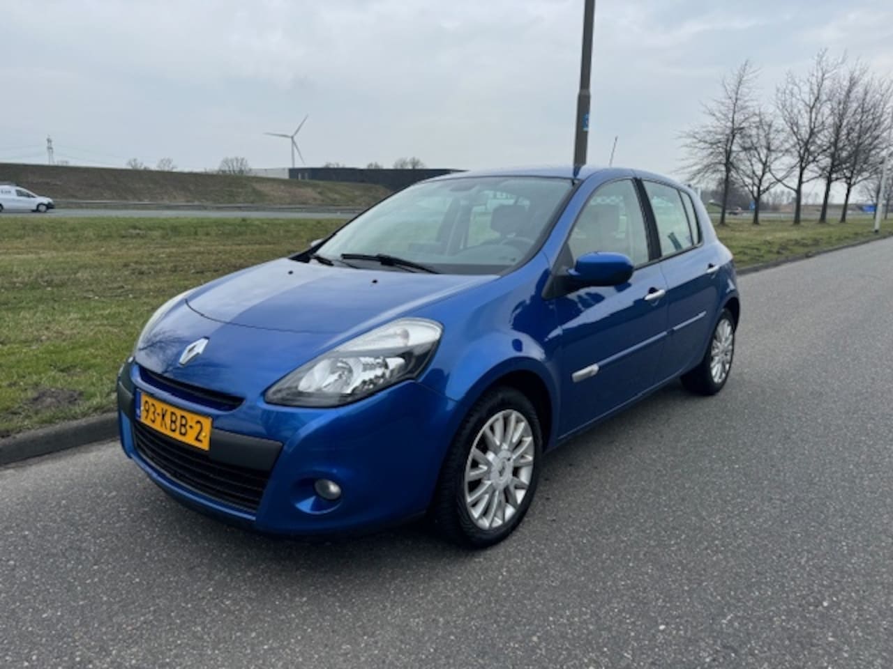 Renault Clio - 1.6 Dynamique AUTOMAAT 5Drs - AutoWereld.nl