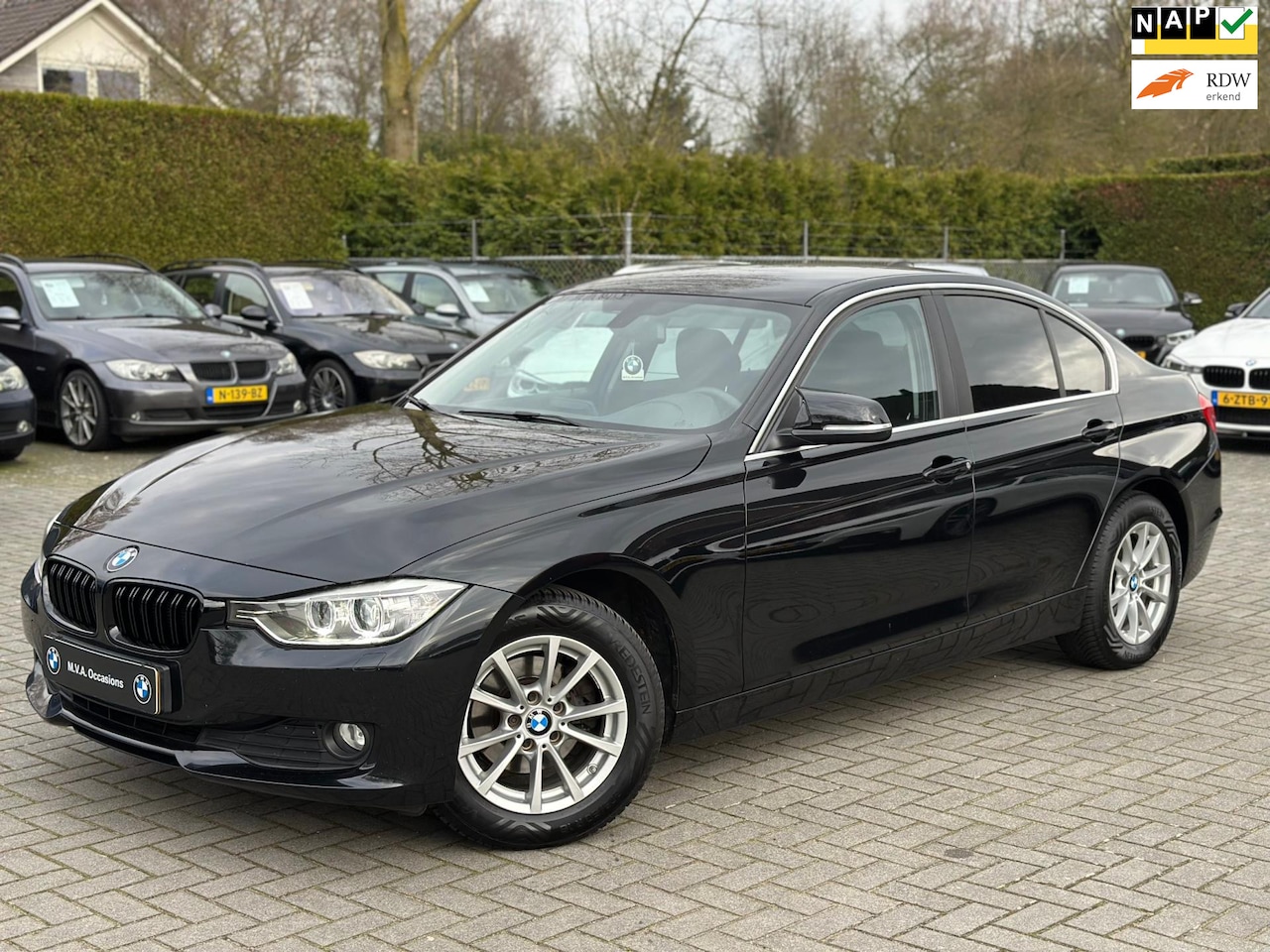 BMW 3-serie - 316i Executive Sport|Nwe Ketting + Klepseals|Navigatie|Climate control|Cruise Control|Nett - AutoWereld.nl