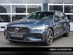 Volvo V60 - 2.0 B3 Plus Dark |360 Camera | Sport Stoelen | 19" Lichtmetalen Velgen | Stuur & Stoelverw