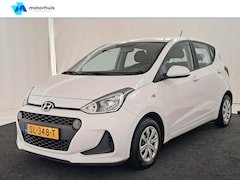 Hyundai i10 - 1.0i Blue 66pk i-Motion Comfort Plus / Airco / Navigatie