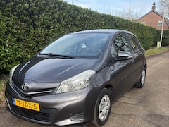 Toyota Yaris - 1.0 VVT-i Aspiration 5 deurs airco NIEUWSTAAT