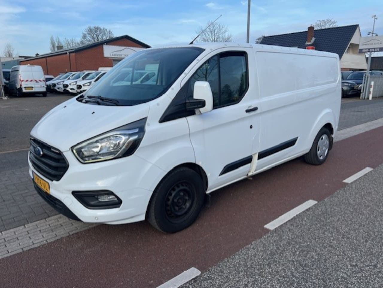 Ford Transit Custom - 320 2.0 TDCI 77KW L2H1 LANG AIRCO KLIMA EURO6 - AutoWereld.nl