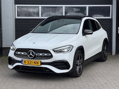 Mercedes-Benz GLA-Klasse - 200 AMG Pano, Led, Widescreen, Camera, Ambient