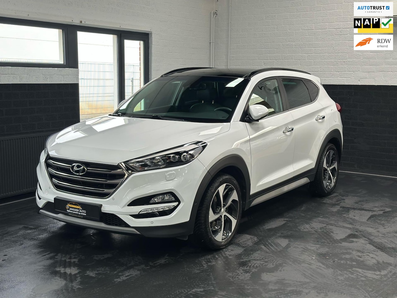 Hyundai Tucson - 1.6 T-GDI Premium 1.6 T-GDi Premium, Pano, Stoelverwarming 4x, Stoelkoeling, Stuurverwarming, Camera, Leder, - AutoWereld.nl