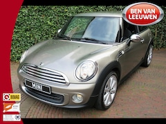 MINI Cooper - 1.6 One Holland Street R56 LCI NL-auto, Navi, Airco, sportstoelen en 17"