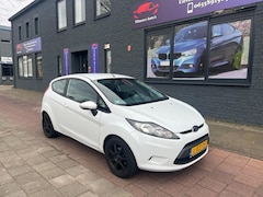 Ford Fiesta - 1.25 Trend camera parksensor