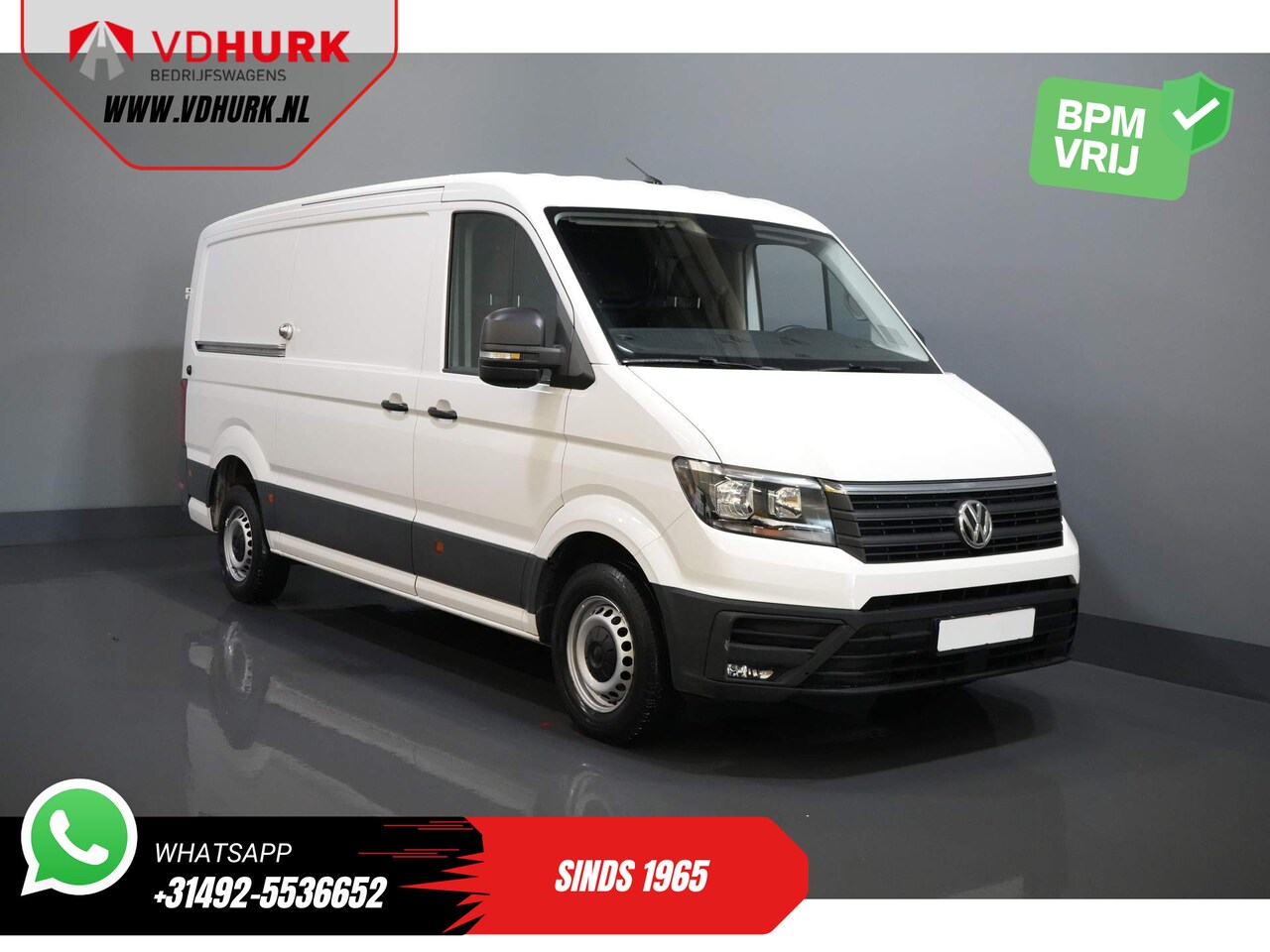 Volkswagen Crafter - 2.0 TDI L3H2 Gev.stoel/ CarPlay/ Camera/ Cruise/ Airco/ 270Gr. deuren - AutoWereld.nl