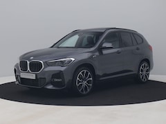 BMW X1 - xDrive25e M-Sport | PANO | CAMERA | KEYLESS | STOELVERW