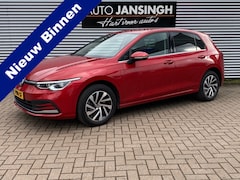 Volkswagen Golf - 1.4 eHybrid Style Automaat Bomvol 37.811 km | Climate | Cruise | Massagestoelen | Trekhaak