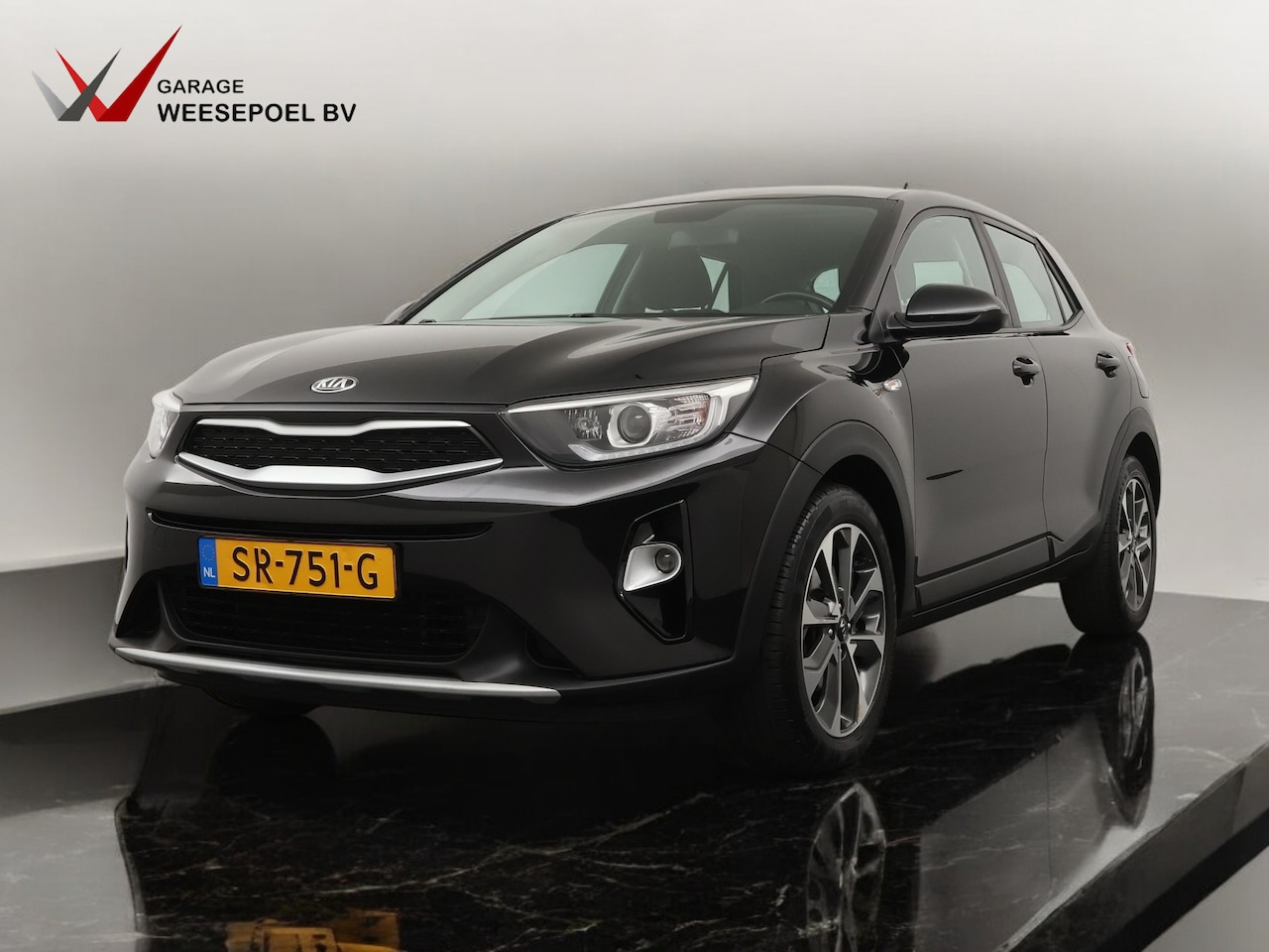 Kia Stonic - 1.0 T-GDi 120PK ComfortPlusLine Navigator - Navigatie - Camera - Airco - Cruise control - - AutoWereld.nl