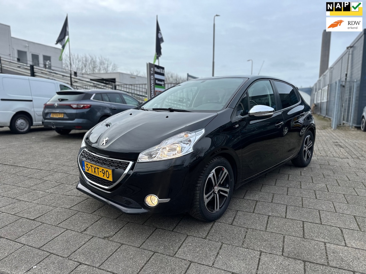 Peugeot 208 - 1.2 VTi Style | goedonderhouden | lage km - AutoWereld.nl