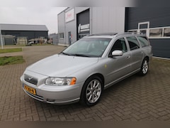 Volvo V70 - 2.4 D5 Edition